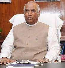 Mallikarjun Kharge Birthday, Real Name, Age, Weight, Height, Family ...